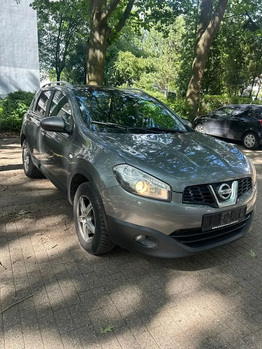 Gebraucht Nissan Qashqai 150 PS (110 kW) 2011 Grau SUV