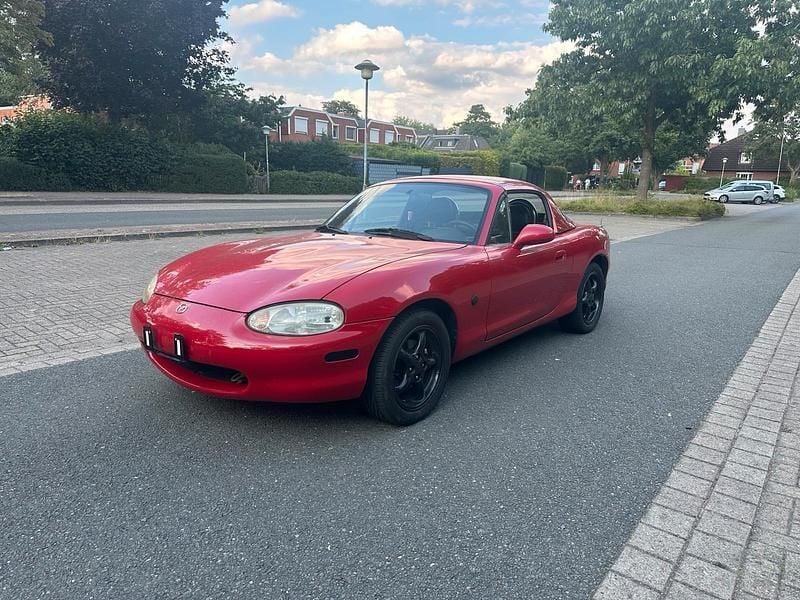 Rot Gebraucht 1999 Mazda MX5 Cabrio | 4.000 € (Fairer Preis) - Bild 1/4