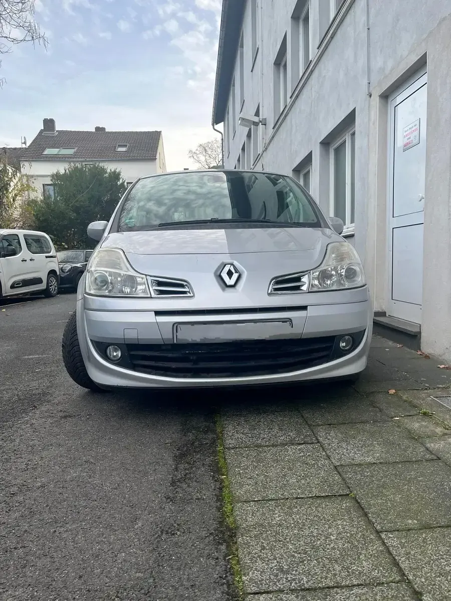 Gebraucht Renault Modus 75 PS (55 kW) 2008 Silber Van / Kleinbus