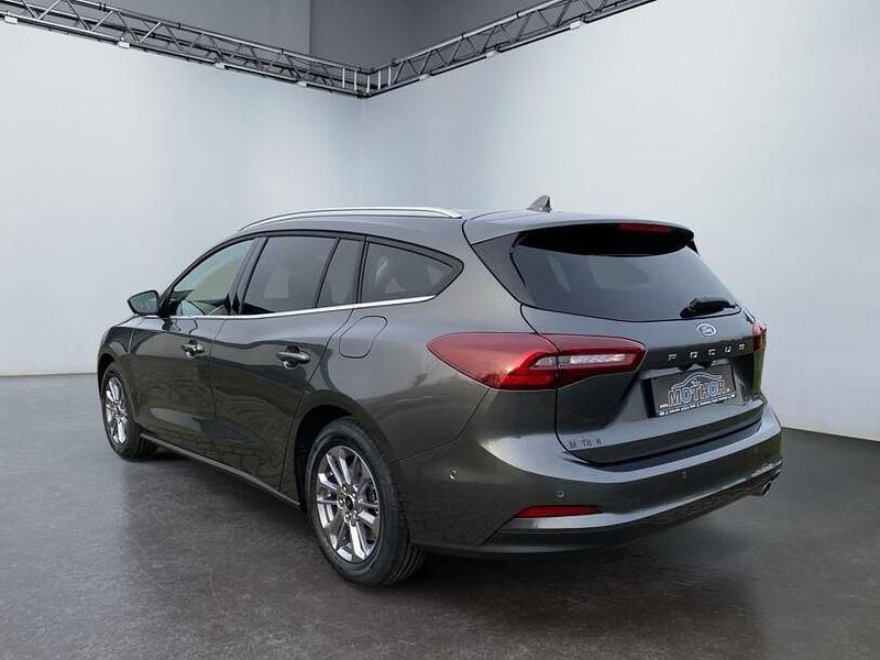 Neu Ford Focus Titanium X 155 PS (114 kW) 2025 Magneticgrau Kombi