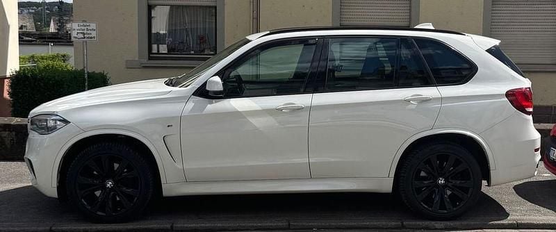 Second-hand BMW X5 Shadowline 313 CP (230 kW) 2016 Alb SUV