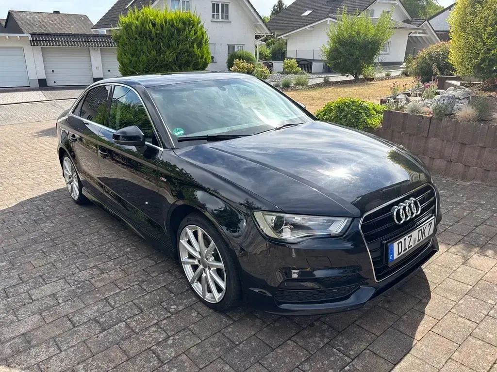Gebraucht Audi A3 S-Line 125 PS (91 kW) 2016 Schwarz Limousine
