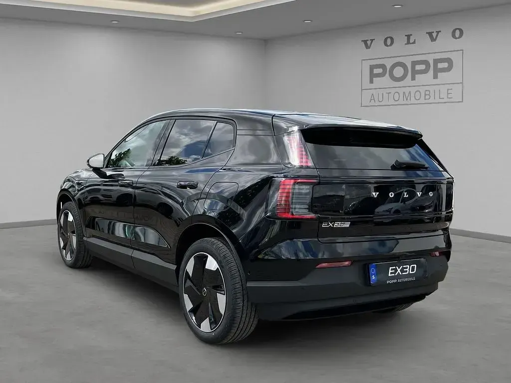Neu Volvo EX30 Ultra 200 kW (272 PS) 2026 Onyx black SUV