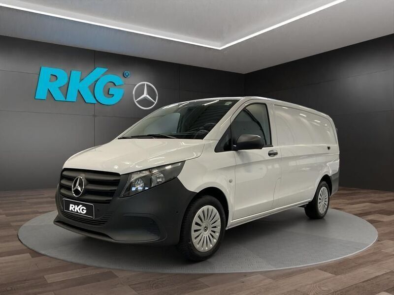 Weiß Gebraucht 2024 Mercedes Vito Van / Kleinbus | 33.308 € (Fairer Preis) - Bild 1/4