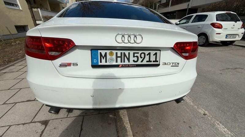 Gebraucht Audi A5 179 PS (131 kW) 2010 Weiß Coupé