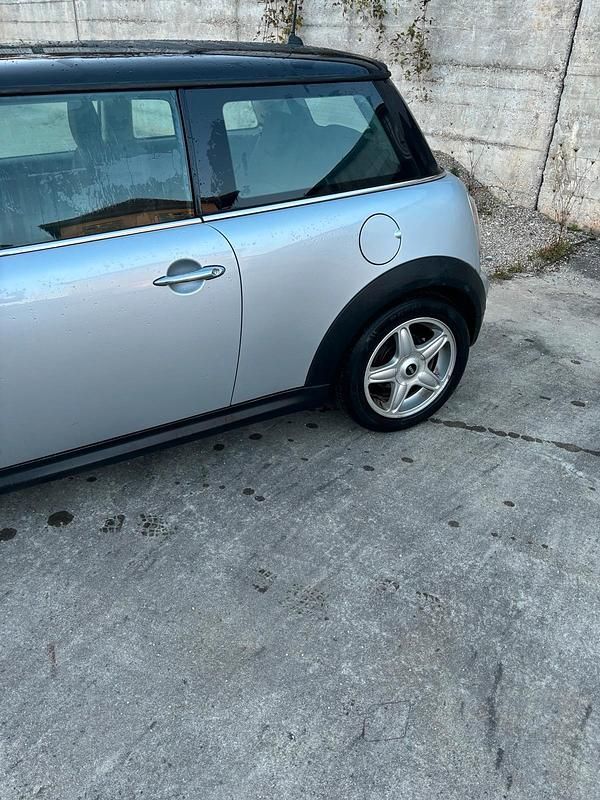 Gebraucht Mini Cooper 120 PS (88 kW) 2008 Kleinwagen