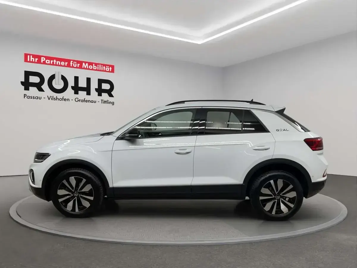 Gebraucht VW T-Roc Goal 116 PS (85 kW) 2025 Pure white SUV