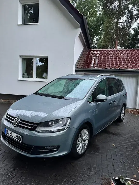 Gebraucht VW Sharan Highline 140 PS (102 kW) 2010 Grau Van / Kleinbus