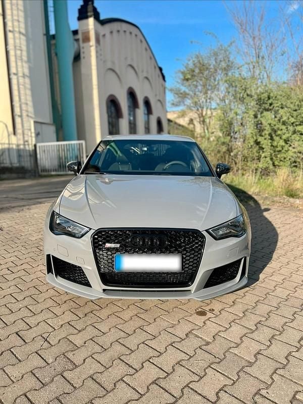 Usado Audi RS3 Performance 367 HP (269 kW) 2016 Cinzento Sedan
