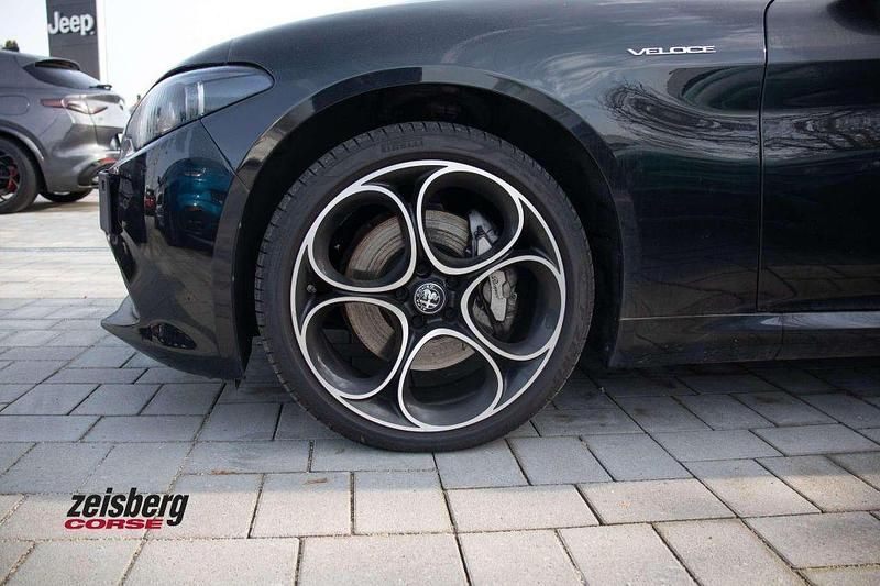 Gebraucht Alfa Romeo Giulia Veloce 280 PS (205 kW) 2023 Nero vulcano Limousine