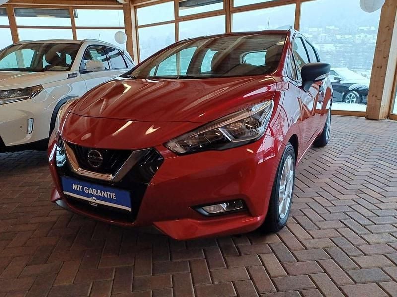 Rot Gebraucht 2017 Nissan Micra Visia+ Limousine | 7.990 € (Guter Preis) - Bild 1/4