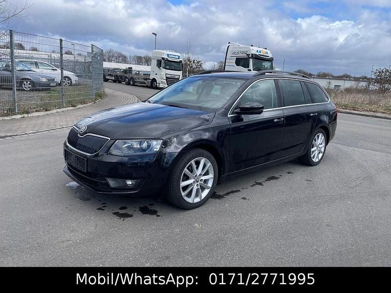 Gebraucht Skoda Octavia Elegance 105 PS (77 kW) 2015 Schwarz Kleinwagen
