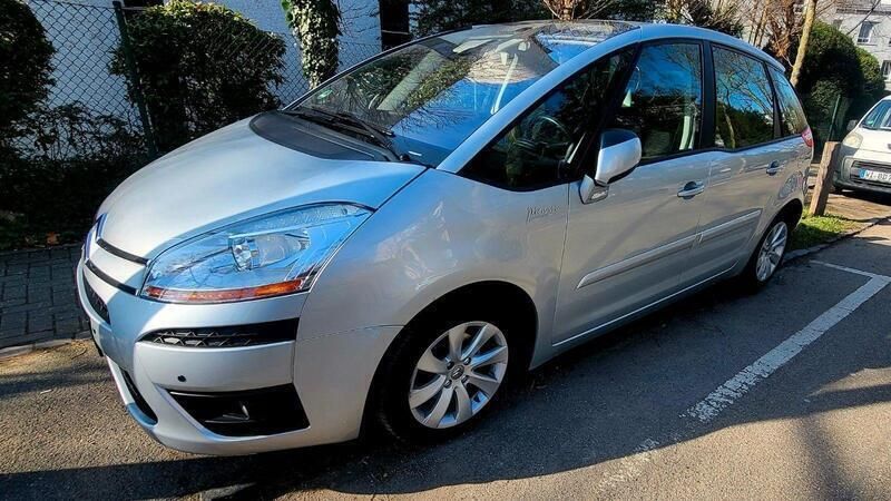 Silber Gebraucht 2009 Citroën C4 Picasso Exclusive Van / Kleinbus | 3.490 € (Etwas zu teuer) - Bild 1/4