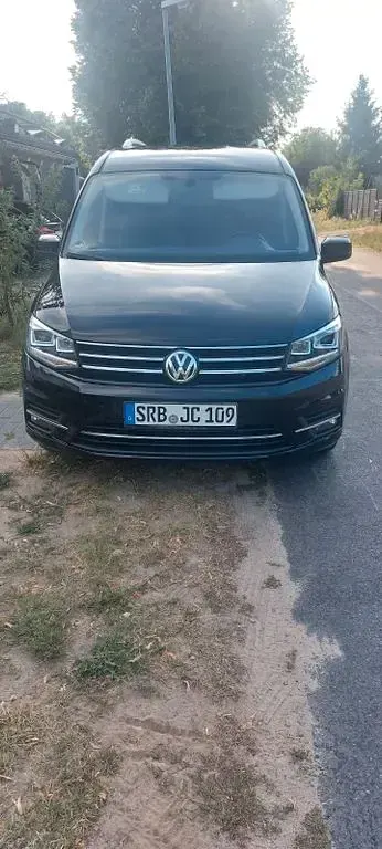 Gebraucht VW Caddy Maxi Highline 125 PS (91 kW) 2018 Schwarz Van / Kleinbus