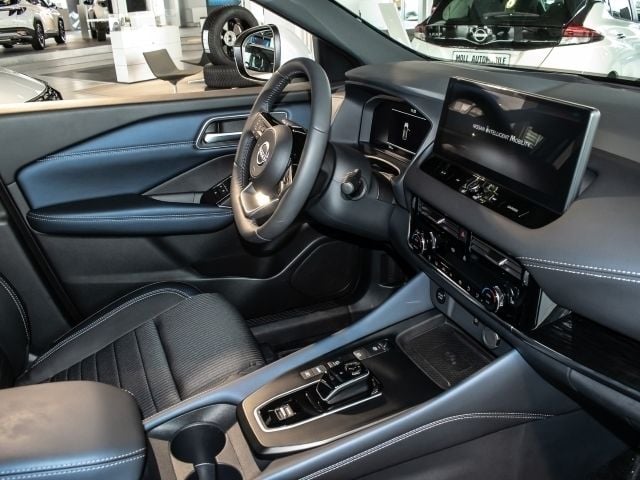 Gebraucht Nissan Qashqai Tekna 190 PS (139 kW) 2024 Ceramic grey, kf black SUV