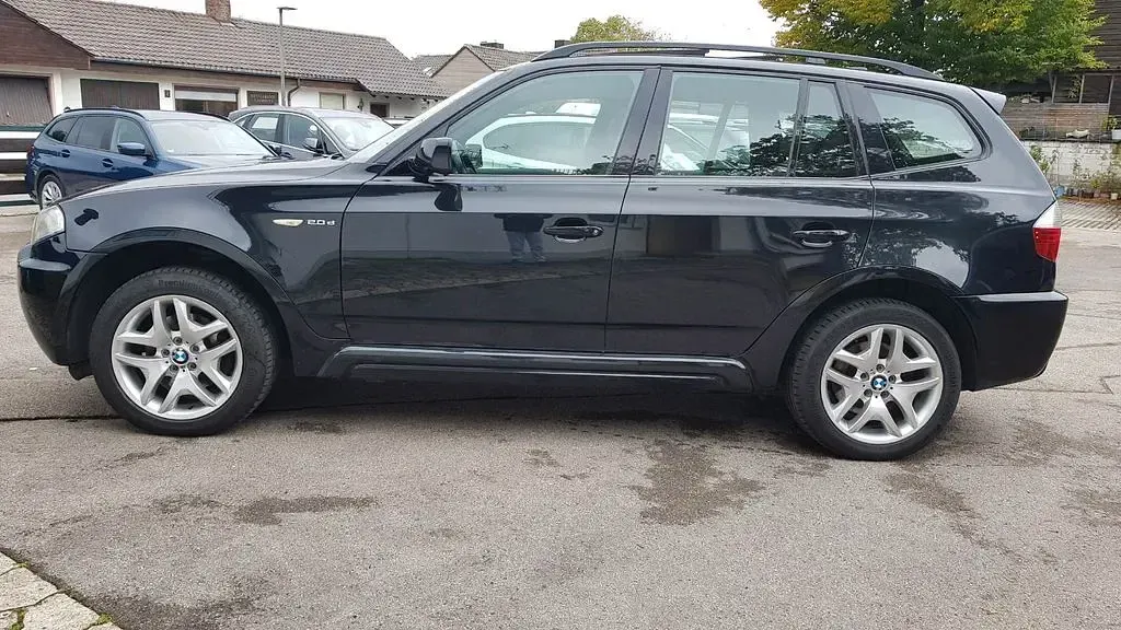Gebraucht BMW X3 Comfort Edition 177 PS (130 kW) 2008 Black sapphire (metallic) SUV