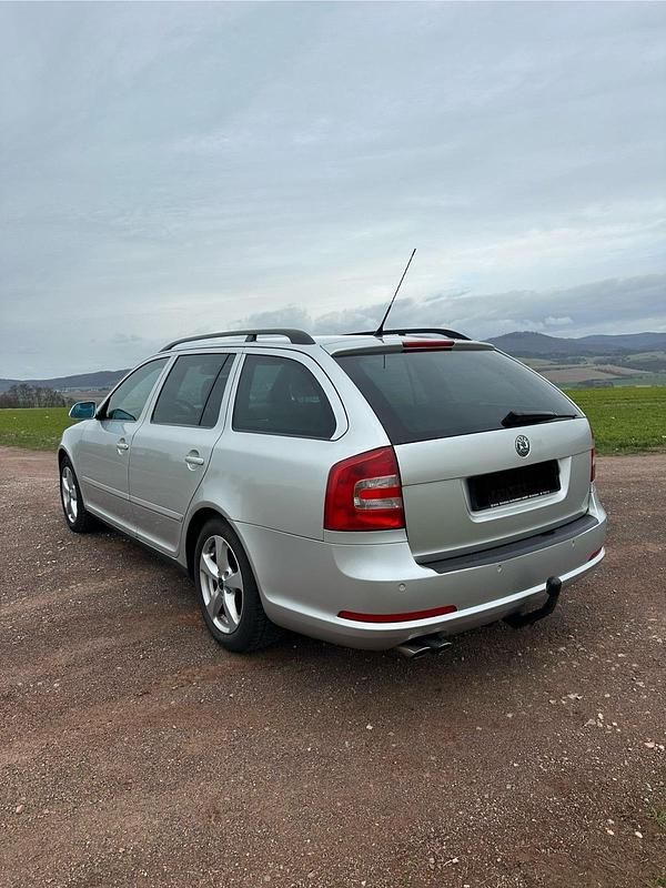 Gebraucht Skoda Octavia RS 200 PS (147 kW) 2007 Silber Kombi