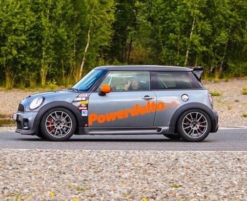 Usata Mini John Cooper Works 302 CV (222 kW) 2007 Grigio Utilitaria