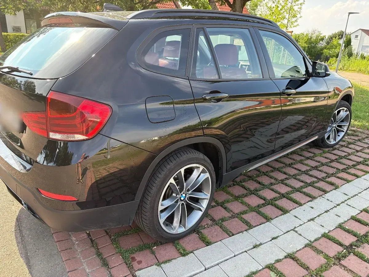 Gebraucht BMW X1 184 PS (135 kW) 2013 Schwarz SUV