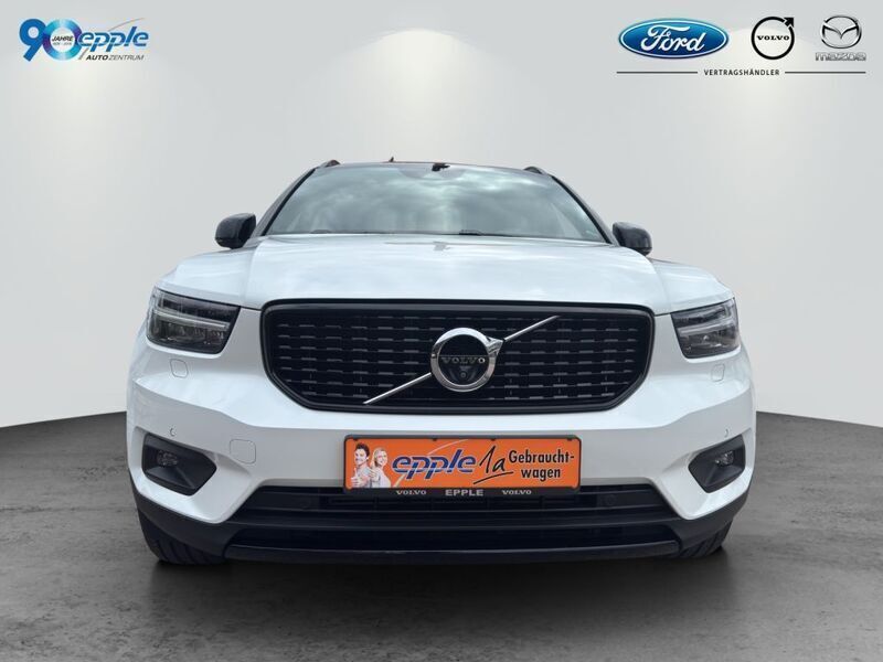 Gebraucht Volvo XC40 R-Design 190 PS (139 kW) 2018 Crystal weißperleffekt SUV