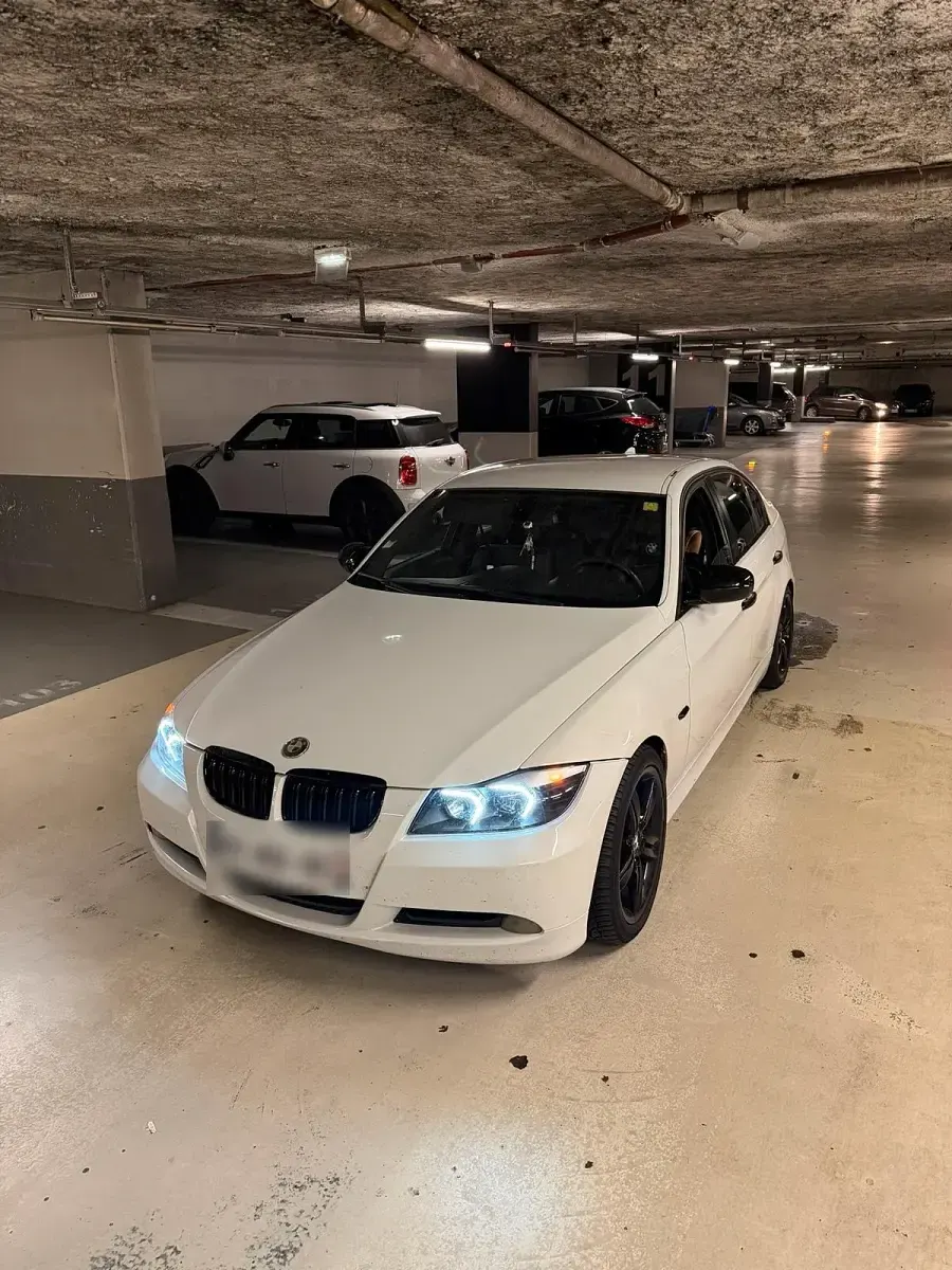 Gebraucht BMW 320 163 PS (119 kW) 2006 Weiß Limousine