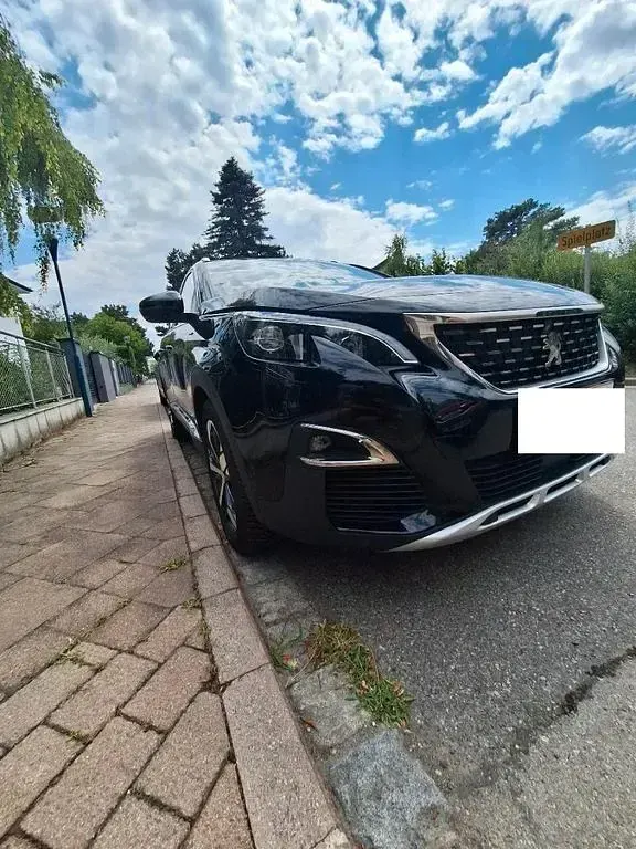 Gebraucht Peugeot 5008 Allure 150 PS (110 kW) 2018 Schwarz SUV