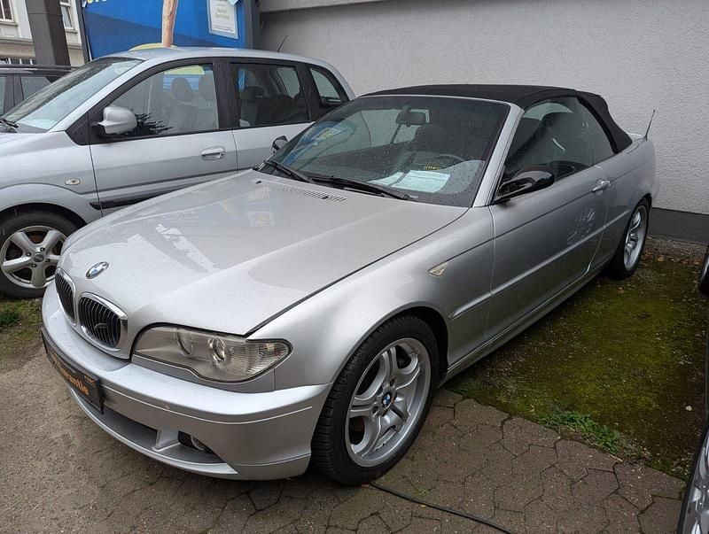 Gebraucht BMW 325 Cabriolet 192 PS (141 kW) 2004 Silber Cabrio
