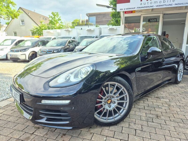 Schwarz Gebraucht 2015 Porsche Panamera Edition Limousine | 39.990 € (Teuer) - Bild 1/4
