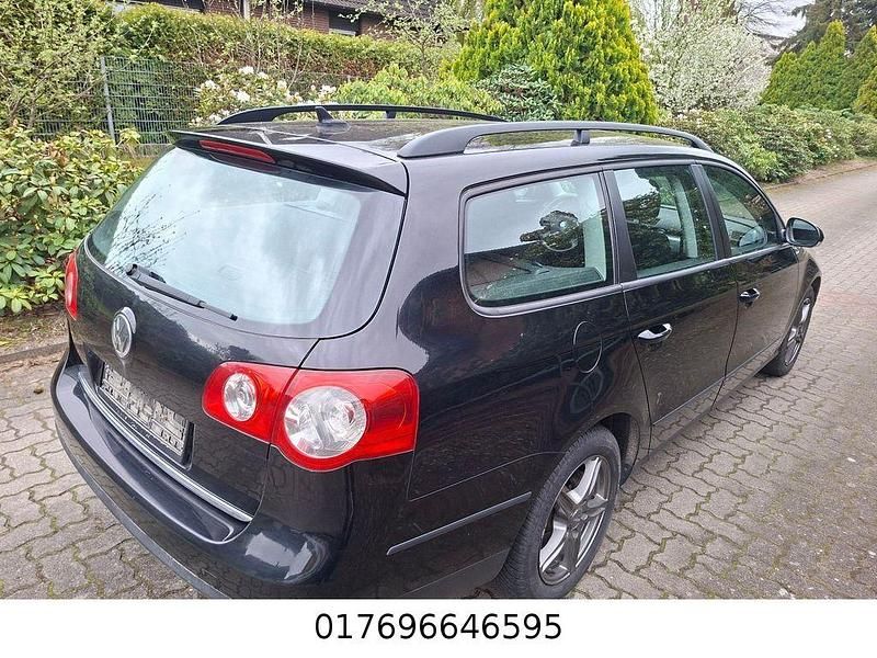 Gebraucht VW Passat Trendline 140 PS (102 kW) 2010 Schwarz Kombi