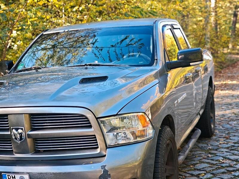 Gebraucht Dodge Ram 401 PS (294 kW) 2012 Grau Abholung