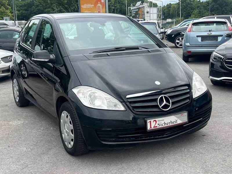 Gebraucht Mercedes A160 95 PS (69 kW) 2009 Kosmosschwarz Kleinwagen