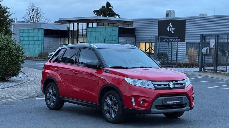 Gebraucht Suzuki Vitara Club 120 PS (88 kW) 2015 Rot SUV