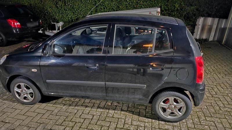 Gebraucht Kia Picanto 65 PS (47 kW) 2010 Schwarz Kleinwagen