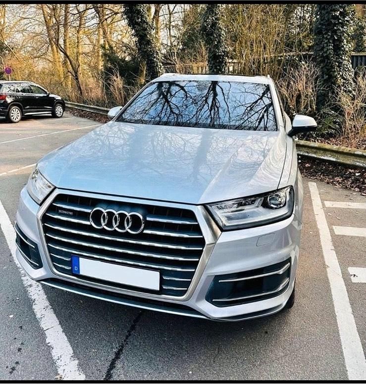 Gebraucht Audi Q7 Ambiente 333 PS (244 kW) 2016 Silber SUV