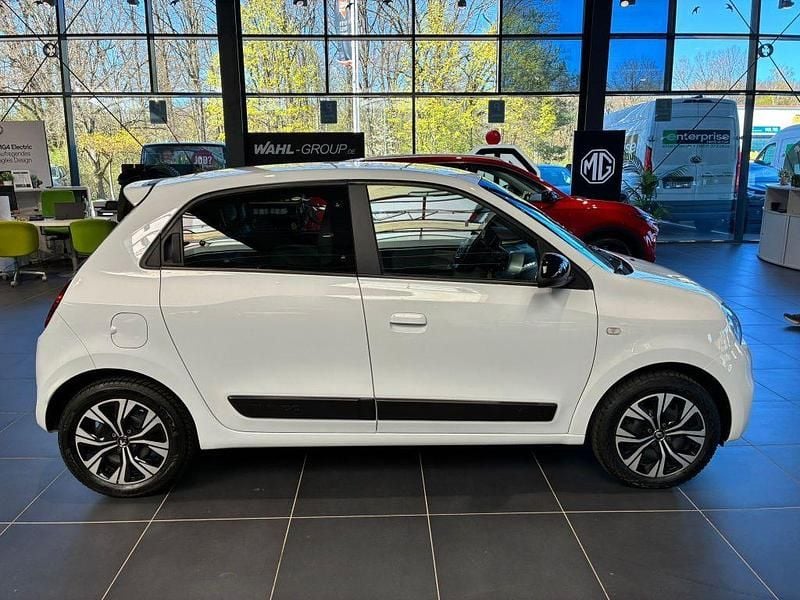 Gebraucht Renault Twingo SE 65 PS (47 kW) 2022 Weiß Kleinwagen
