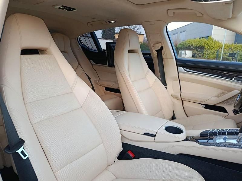 Gebraucht Porsche Panamera 4S Executive 420 PS (308 kW) 2015 Weiß Limousine