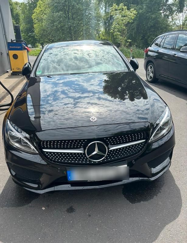 Gebraucht Mercedes C200 184 PS (135 kW) 2018 Schwarz Coupé