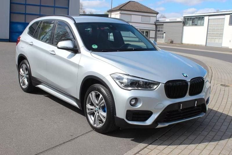 Gebraucht BMW X1 Sport Line 190 PS (139 kW) 2017 Silber SUV