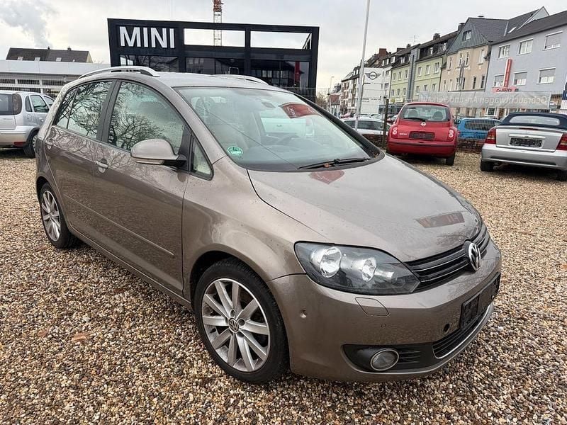 Braun Gebraucht 2009 VW Golf Plus Cross Highline Van / Kleinbus | 3.750 € (Superpreis) - Bild 1/4
