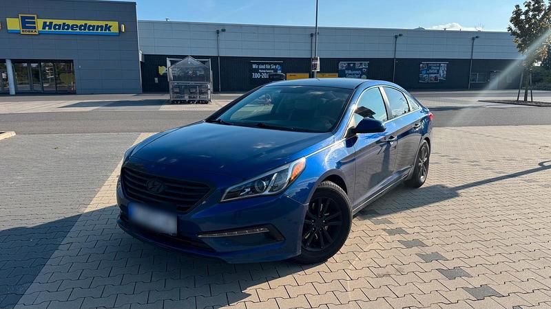 Blau Gebraucht 2014 Hyundai Sonata Limousine | 6.300 € - Bild 1/4