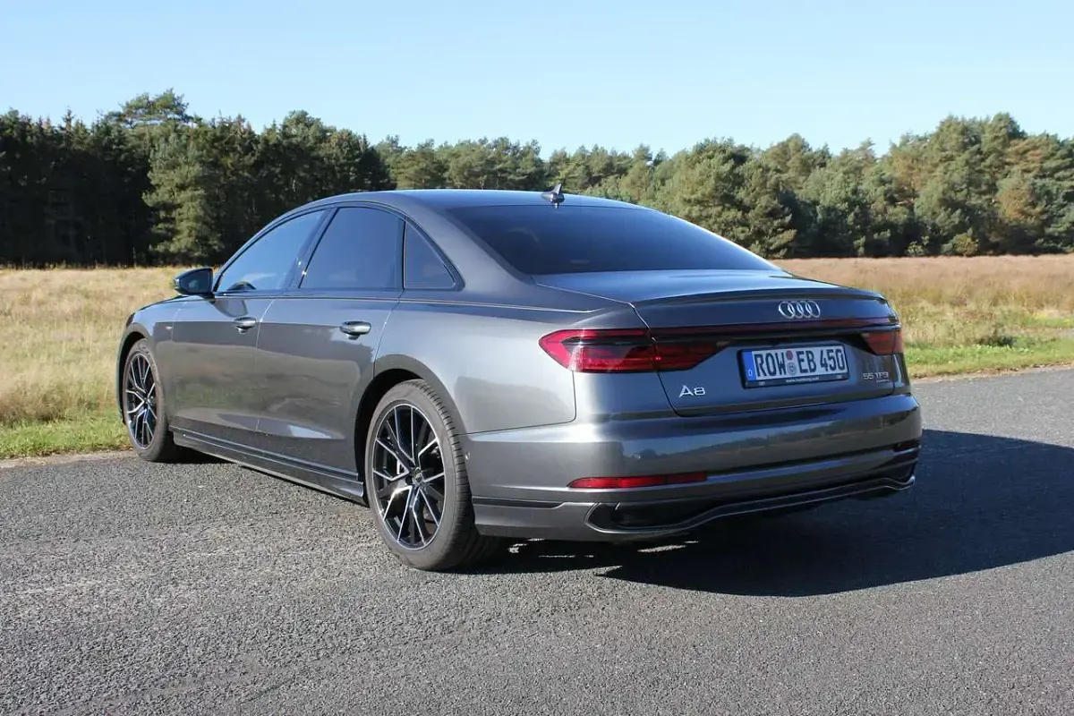 Gebraucht Audi A8 Comfort 340 PS (250 kW) 2022 Grau Limousine