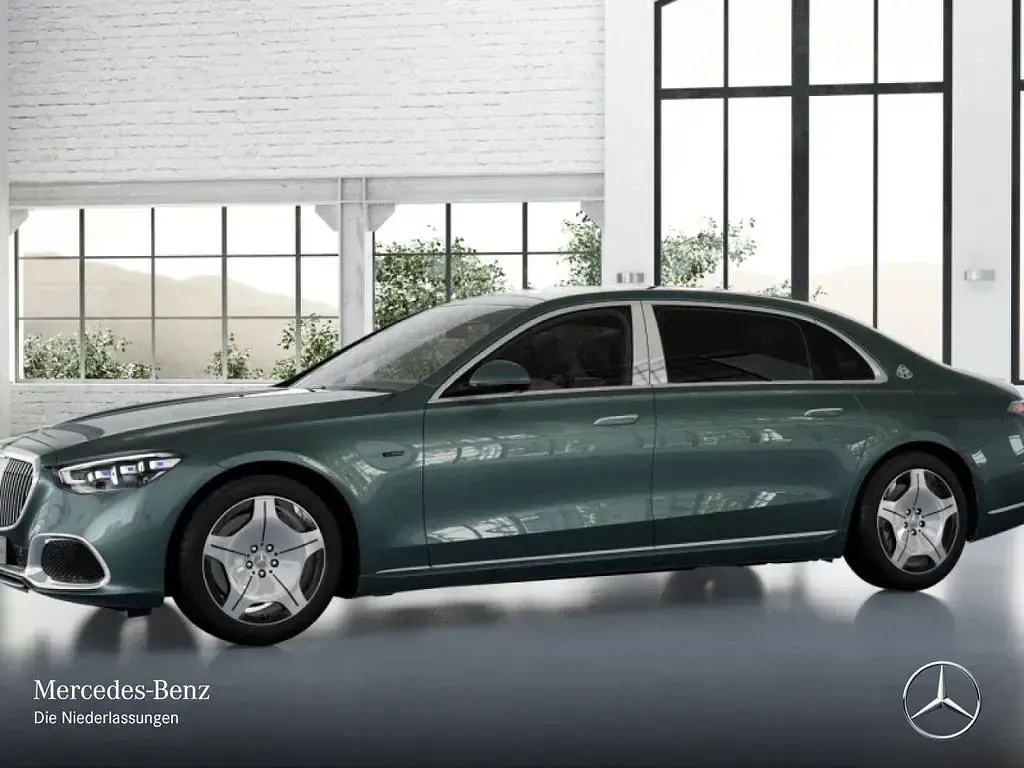 Gebraucht Mercedes S580 367 PS (269 kW) 2024 Silber Limousine