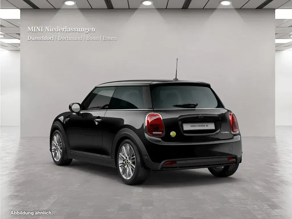 Gebraucht Mini Cooper SE 135 kW (184 PS) 2023 Schwarz Kleinwagen