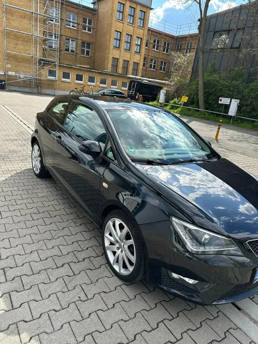 Gebraucht Seat Ibiza 105 PS (77 kW) 2013 Schwarz Kleinwagen