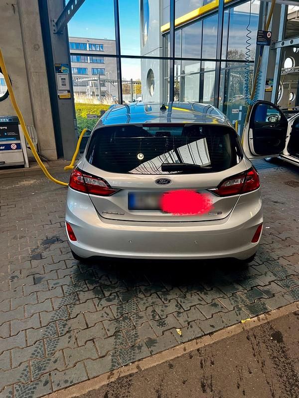 Gebraucht Ford Fiesta 125 PS (91 kW) 2022 Silber Kleinwagen