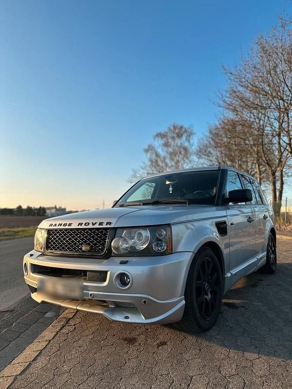 Silber Gebraucht 2005 Land Rover Range Rover Sport SUV | 10.444 € (Fairer Preis) - Bild 1/4