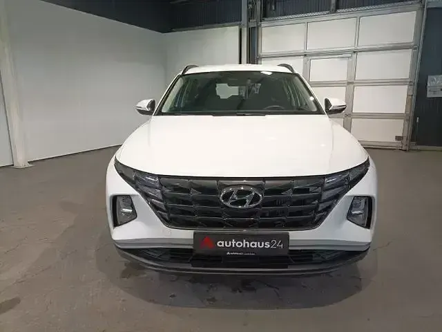 Gebraucht Hyundai Tucson Select 150 PS (110 kW) 2024 Weiß SUV