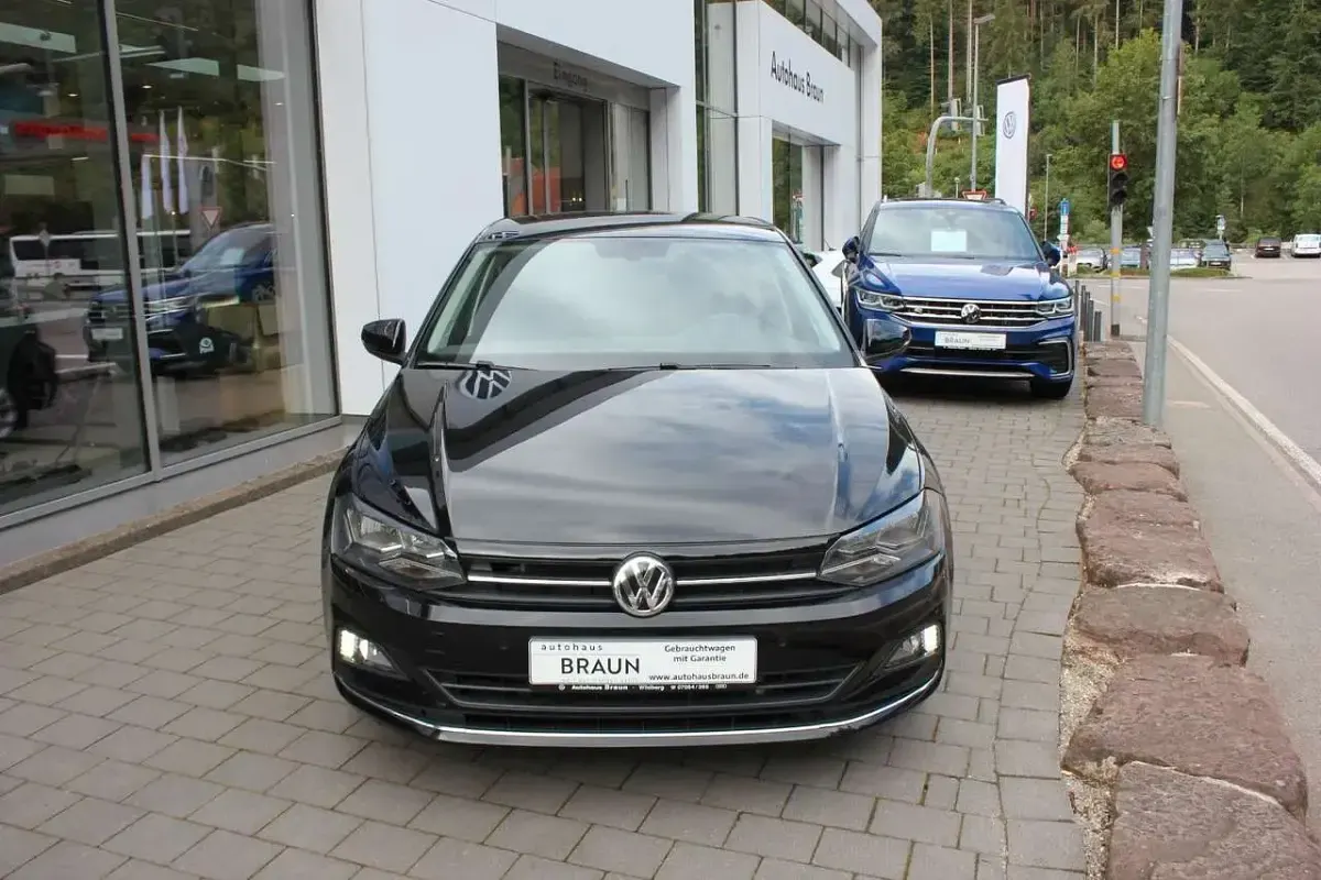 Gebraucht VW Polo Highline 95 PS (69 kW) 2018 Schwarz Kleinwagen