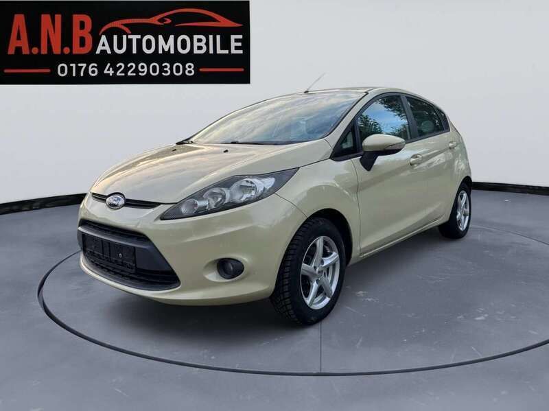 Beige Gebraucht 2009 Ford Fiesta Ambiente Kleinwagen | 3.990 € (Guter Preis) - Bild 1/4