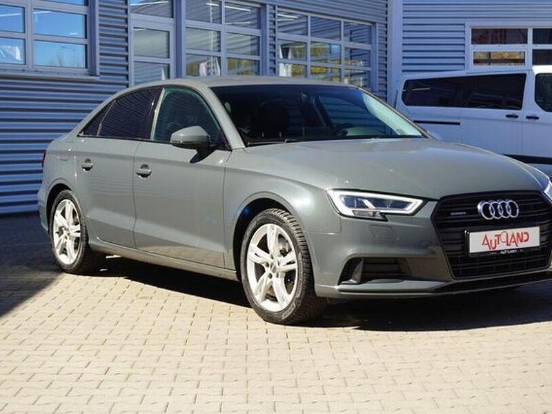 Gebraucht Audi A3 Design 184 PS (135 kW) 2018 Grau Limousine